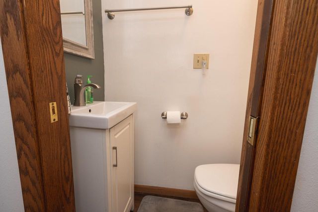 403 W Washington STREET, Delavan, WI 53115