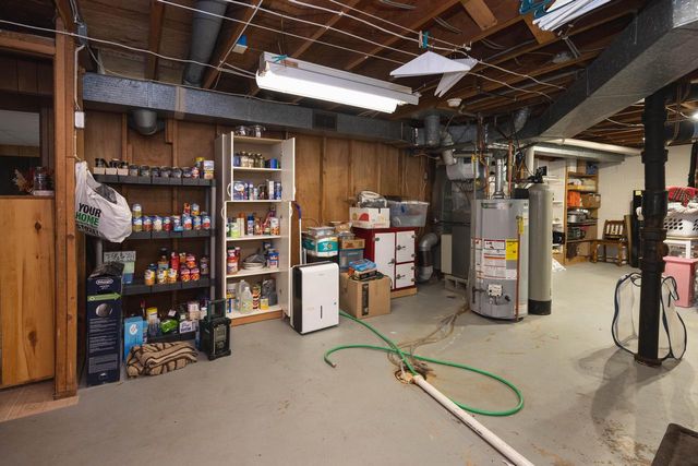 403 W Washington STREET, Delavan, WI 53115