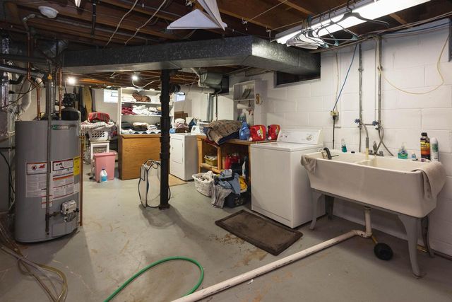 403 W Washington STREET, Delavan, WI 53115