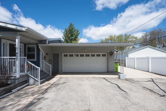 403 W Washington STREET, Delavan, WI 53115