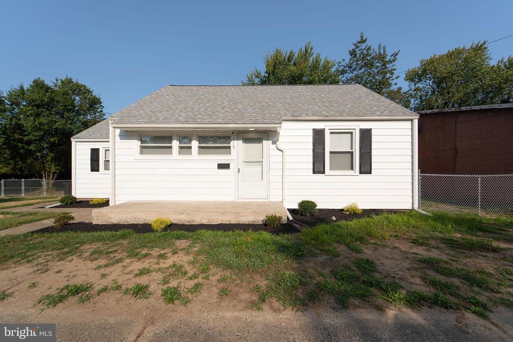 115 CHESTNUT ST, Salem, NJ 08079