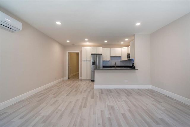 628 NE 8th Avenue 4, Fort Lauderdale, FL 33304