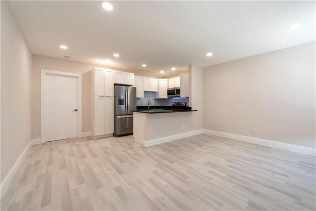 628 NE 8th Avenue 4, Fort Lauderdale, FL 33304