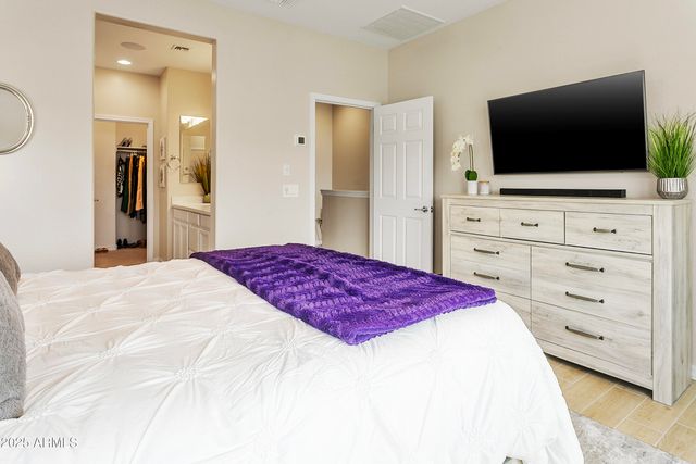 1661 E HAMPTON Lane, Gilbert, AZ 85295