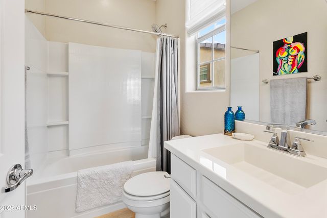 1661 E HAMPTON Lane, Gilbert, AZ 85295