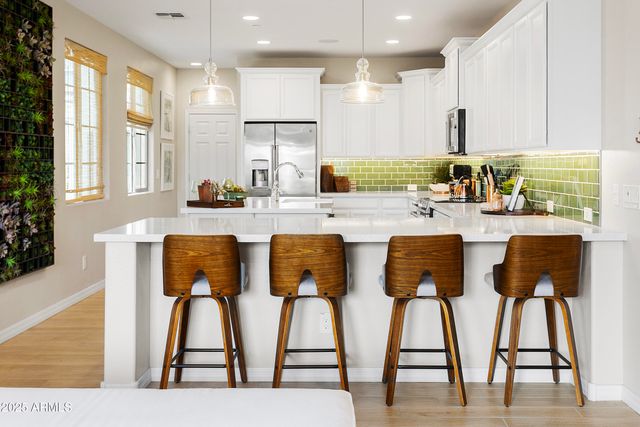 1661 E HAMPTON Lane, Gilbert, AZ 85295