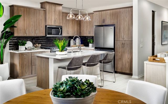 4154 S S. WILDFLAX PASEO 108, Ontario, CA 91761