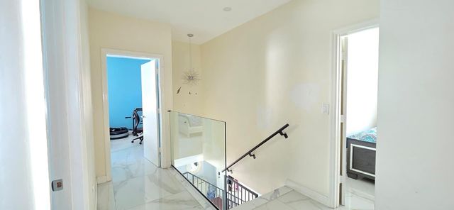 1888 NW 75th Way, Hollywood, FL 33024