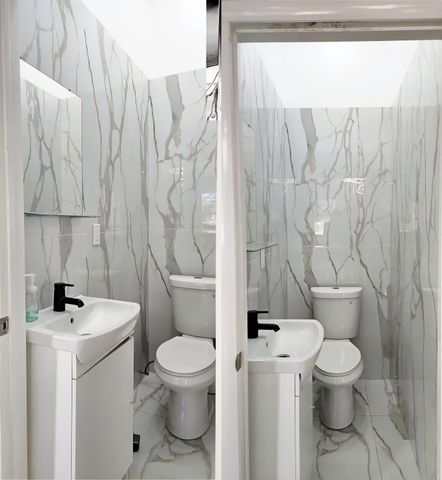 1888 NW 75th Way, Hollywood, FL 33024