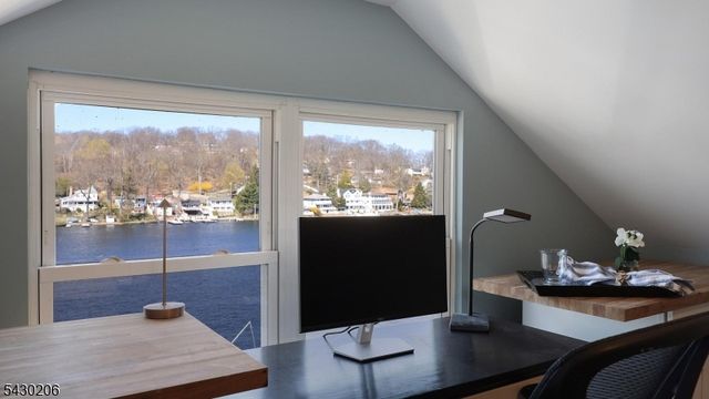 373 Lakeside Blvd, Hopatcong Boro, NJ 07843