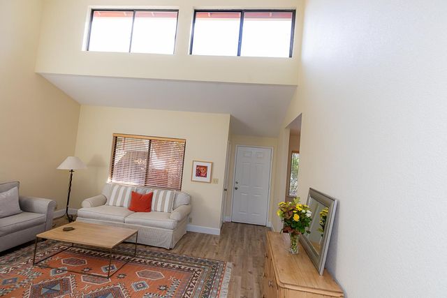 529 Flicker Ave, Davis, CA 95616