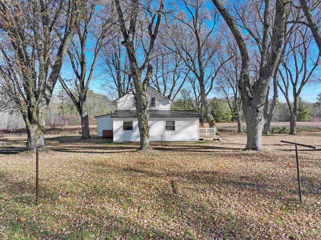 7550 Townline Road, Kingsley, MI 49649