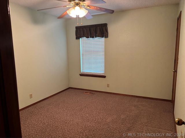 3415 S 88th East Avenue, Tulsa, OK 74145