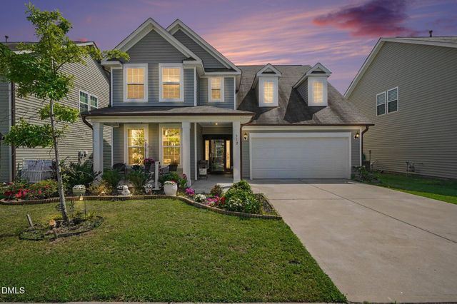 312 Avery Glenn Way, Fuquay Varina, NC 27526