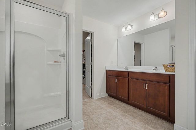 312 Avery Glenn Way, Fuquay Varina, NC 27526