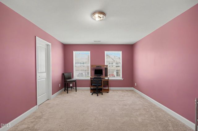 312 Avery Glenn Way, Fuquay Varina, NC 27526