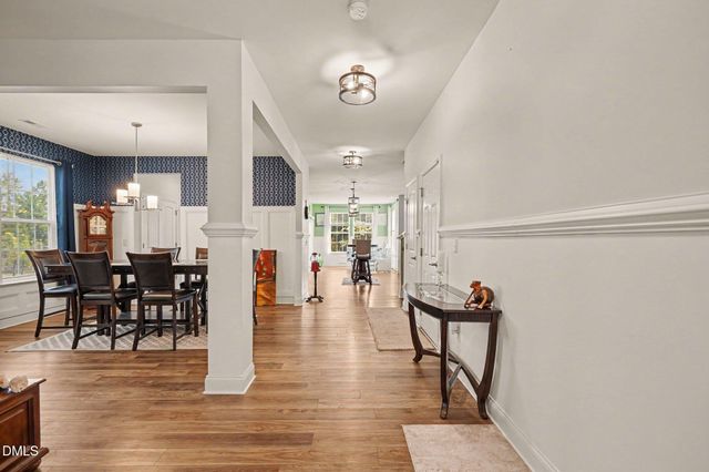 312 Avery Glenn Way, Fuquay Varina, NC 27526