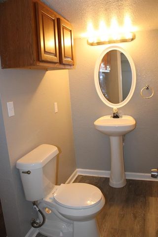 1712 Thompson Drive, Midwest City, OK 73110