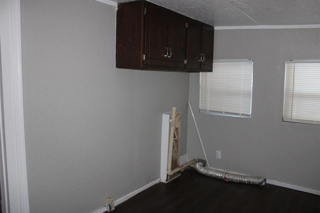 1712 Thompson Drive, Midwest City, OK 73110