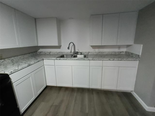 1712 Thompson Drive, Midwest City, OK 73110