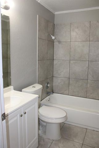 1712 Thompson Drive, Midwest City, OK 73110