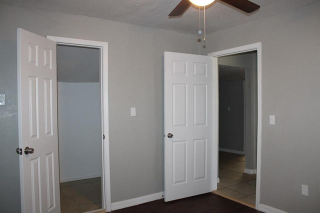 1712 Thompson Drive, Midwest City, OK 73110