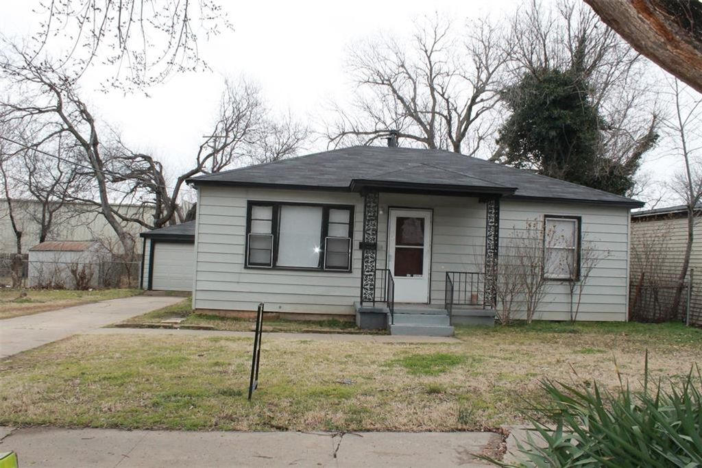 1712 Thompson Drive, Midwest City, OK 73110