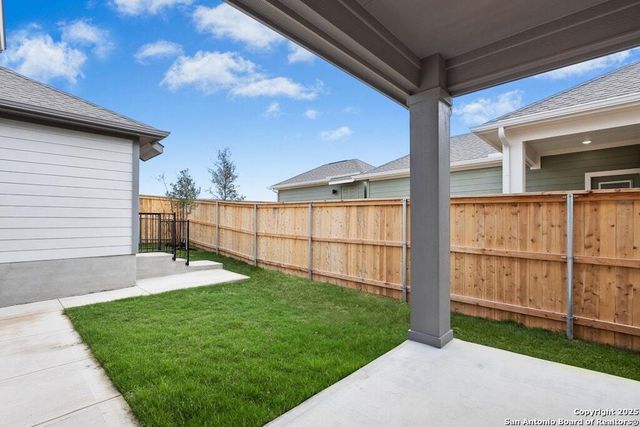 127 Trifle Trail, New Braunfels, TX 78130