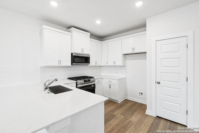 127 Trifle Trail, New Braunfels, TX 78130