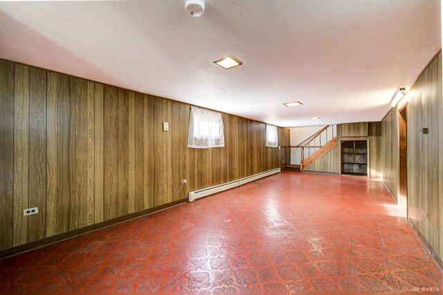 10912 Princess Avenue, Chicago Ridge, IL 60415