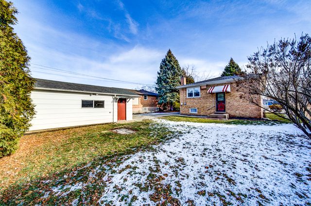 10912 Princess Avenue, Chicago Ridge, IL 60415