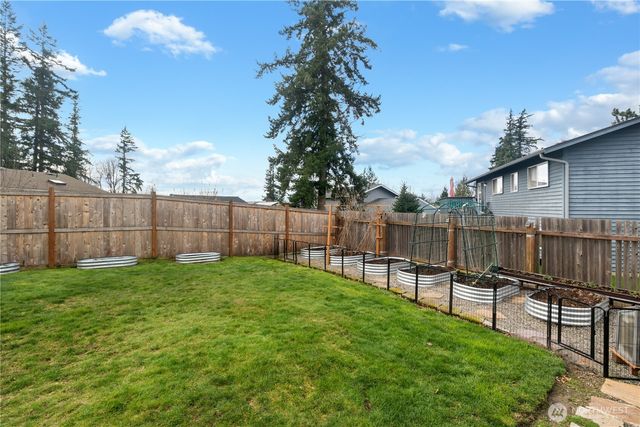 2825 E Crestline Drive, Bellingham, WA 98226