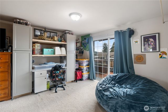 2825 E Crestline Drive, Bellingham, WA 98226