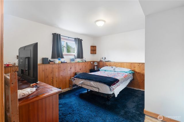 2825 E Crestline Drive, Bellingham, WA 98226