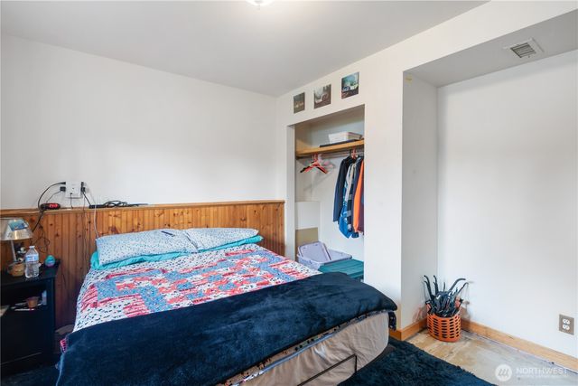 2825 E Crestline Drive, Bellingham, WA 98226