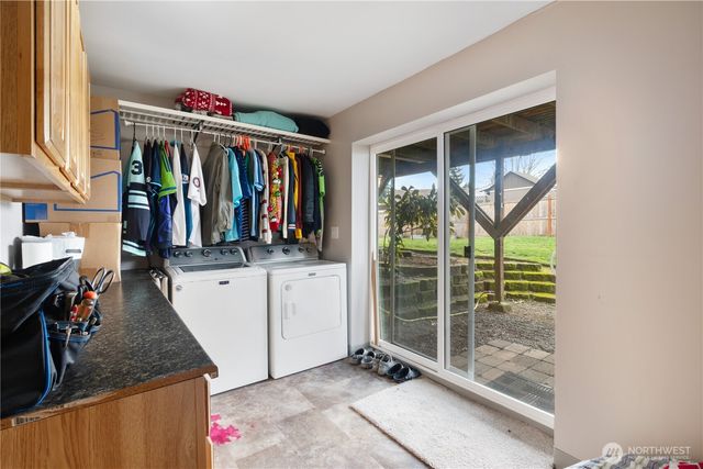 2825 E Crestline Drive, Bellingham, WA 98226