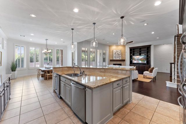 34130 Mill Creek Way, Pinehurst, TX 77362
