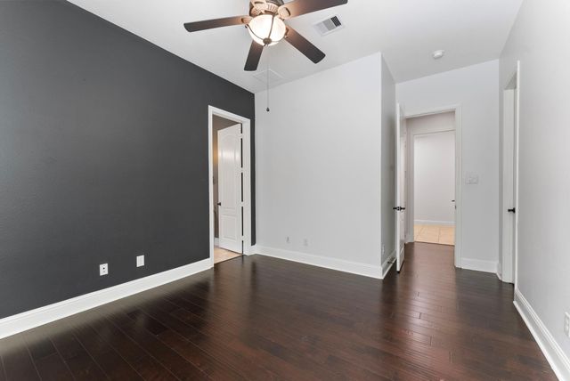 34130 Mill Creek Way, Pinehurst, TX 77362