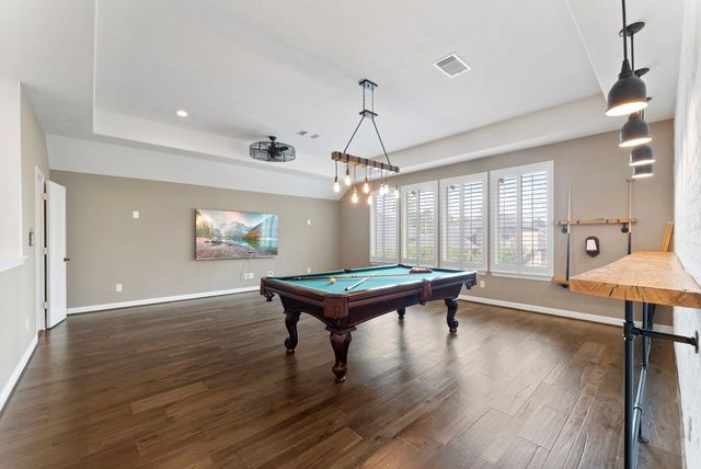 34130 Mill Creek Way, Pinehurst, TX 77362