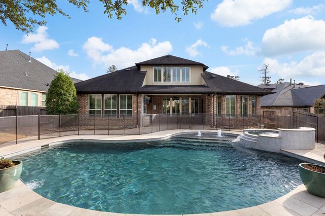 34130 Mill Creek Way, Pinehurst, TX 77362