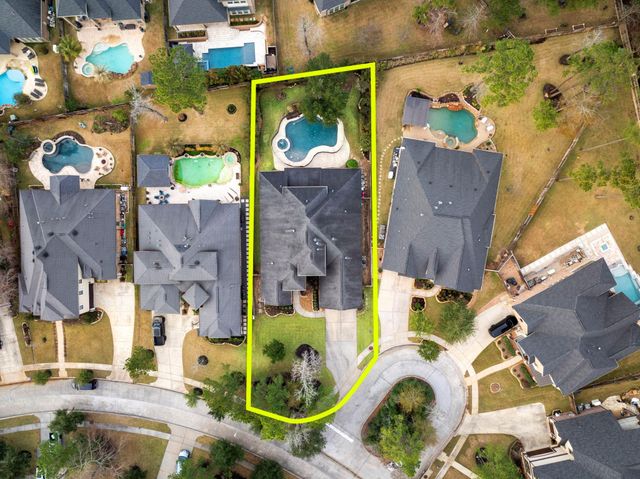 34130 Mill Creek Way, Pinehurst, TX 77362