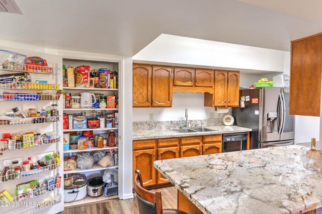 1435 W Calle Pueblo, Green Valley, AZ 85622