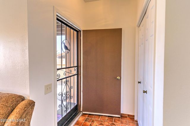 1435 W Calle Pueblo, Green Valley, AZ 85622