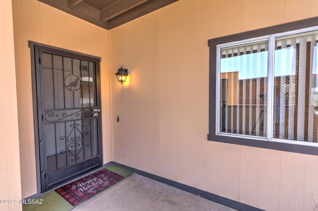 1435 W Calle Pueblo, Green Valley, AZ 85622