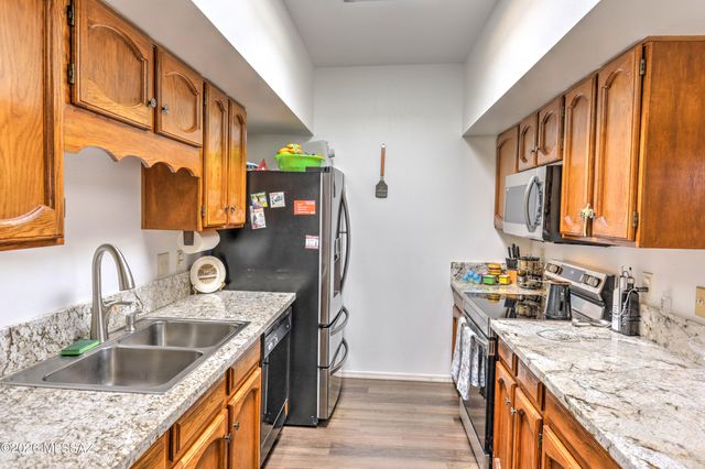 1435 W Calle Pueblo, Green Valley, AZ 85622