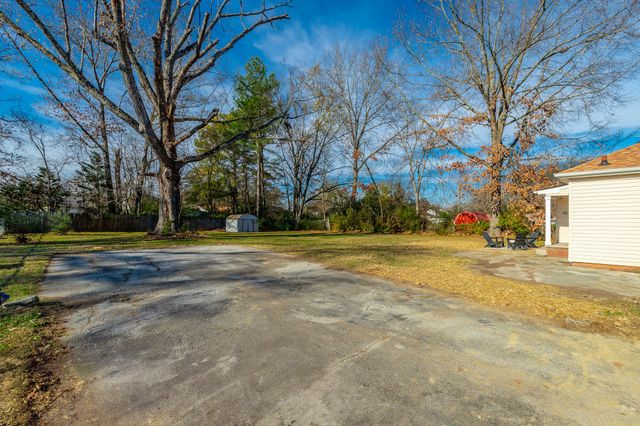 101 N Howell Avenue, Chattanooga, TN 37411