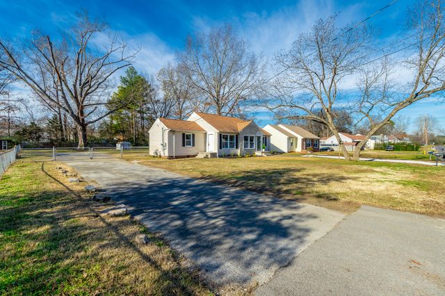 101 N Howell Avenue, Chattanooga, TN 37411