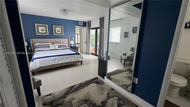 6705 Ficus Dr, Miramar, FL 33023