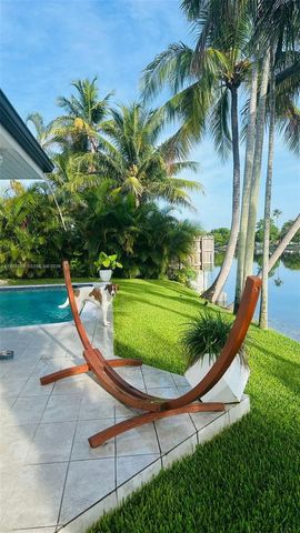 6705 Ficus Dr, Miramar, FL 33023