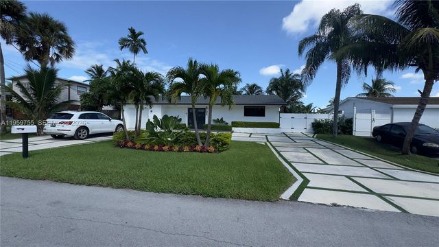 6705 Ficus Dr, Miramar, FL 33023
